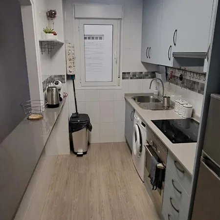 Julia De Lux Apartment