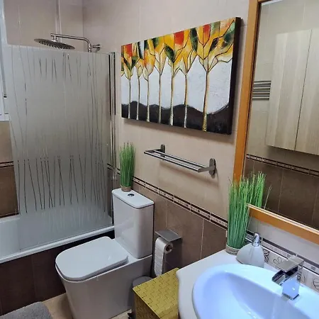 Julia De Lux Torrevieja