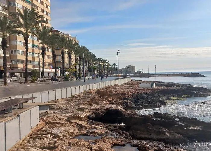 Julia De Lux アパート *