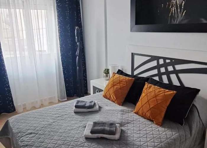 Julia De Lux アパート トレビエハ